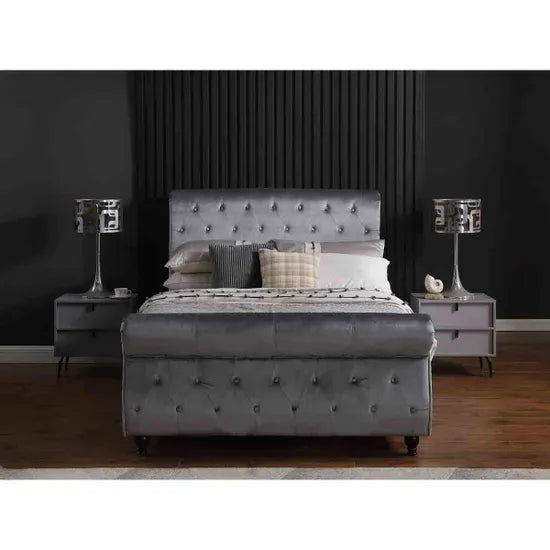 Stylish Montana Roll Back Bed With Chesterfield Design - Available in Double and Kingsize