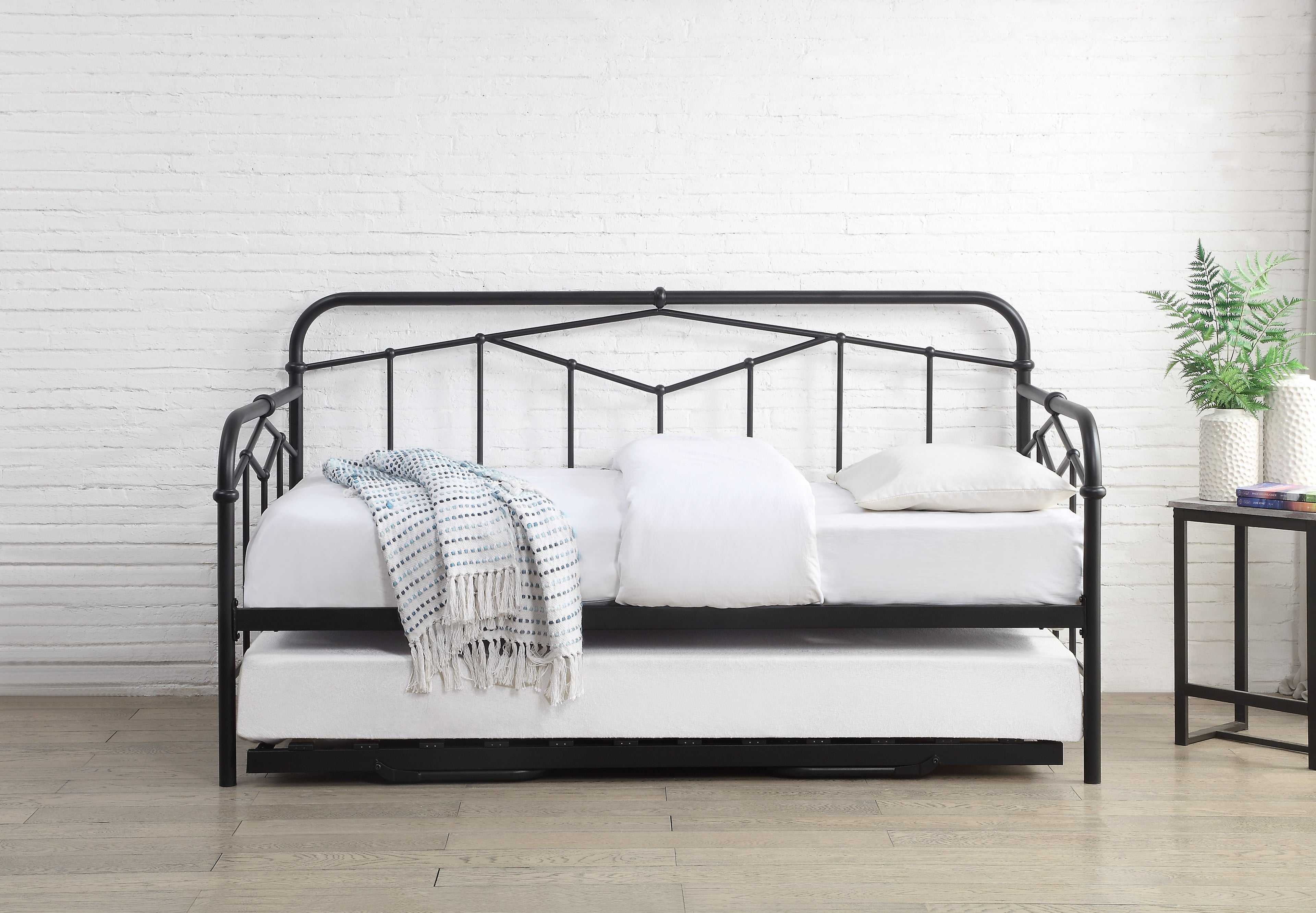 AXTON Metal Bed - Sand Blast Black Or Antique Bronze Finish - Available in Single, Double & Kingsizes