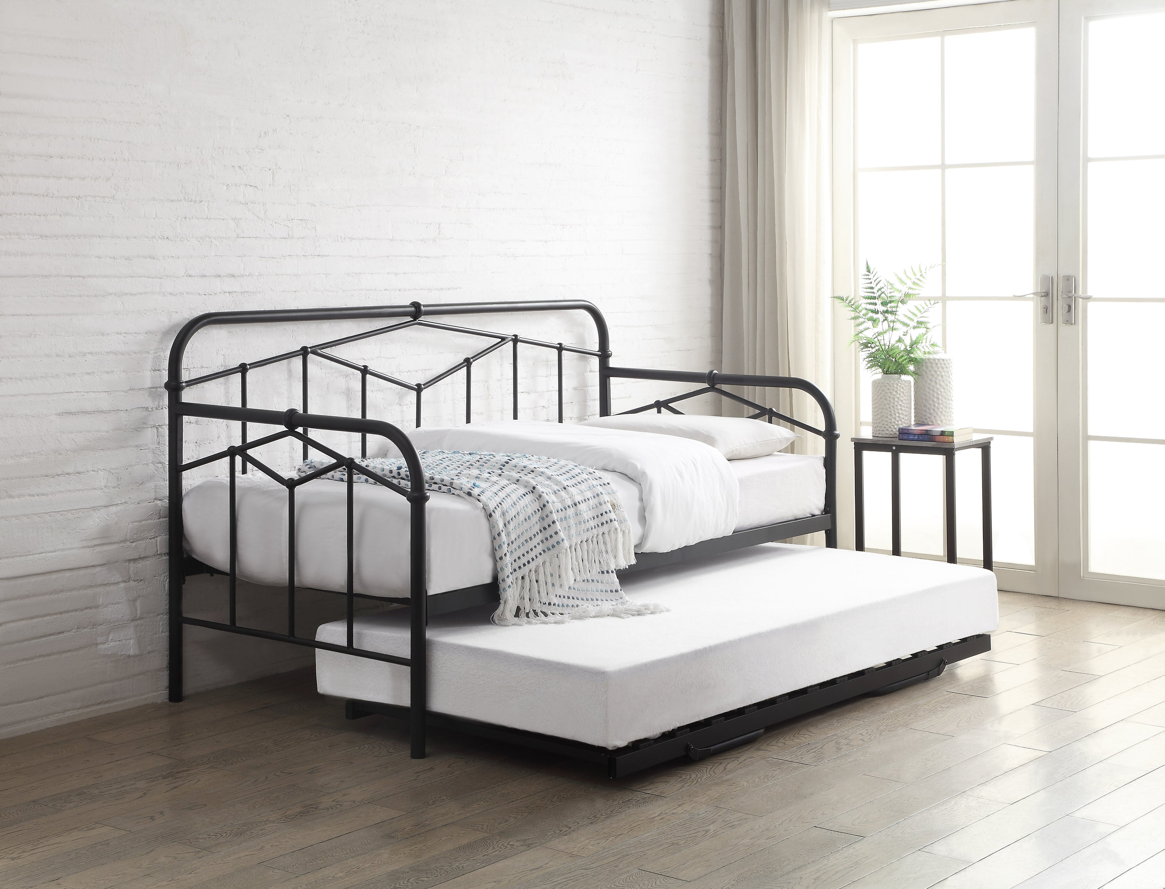 AXTON Metal Bed - Sand Blast Black Or Antique Bronze Finish - Available in Single, Double & Kingsizes