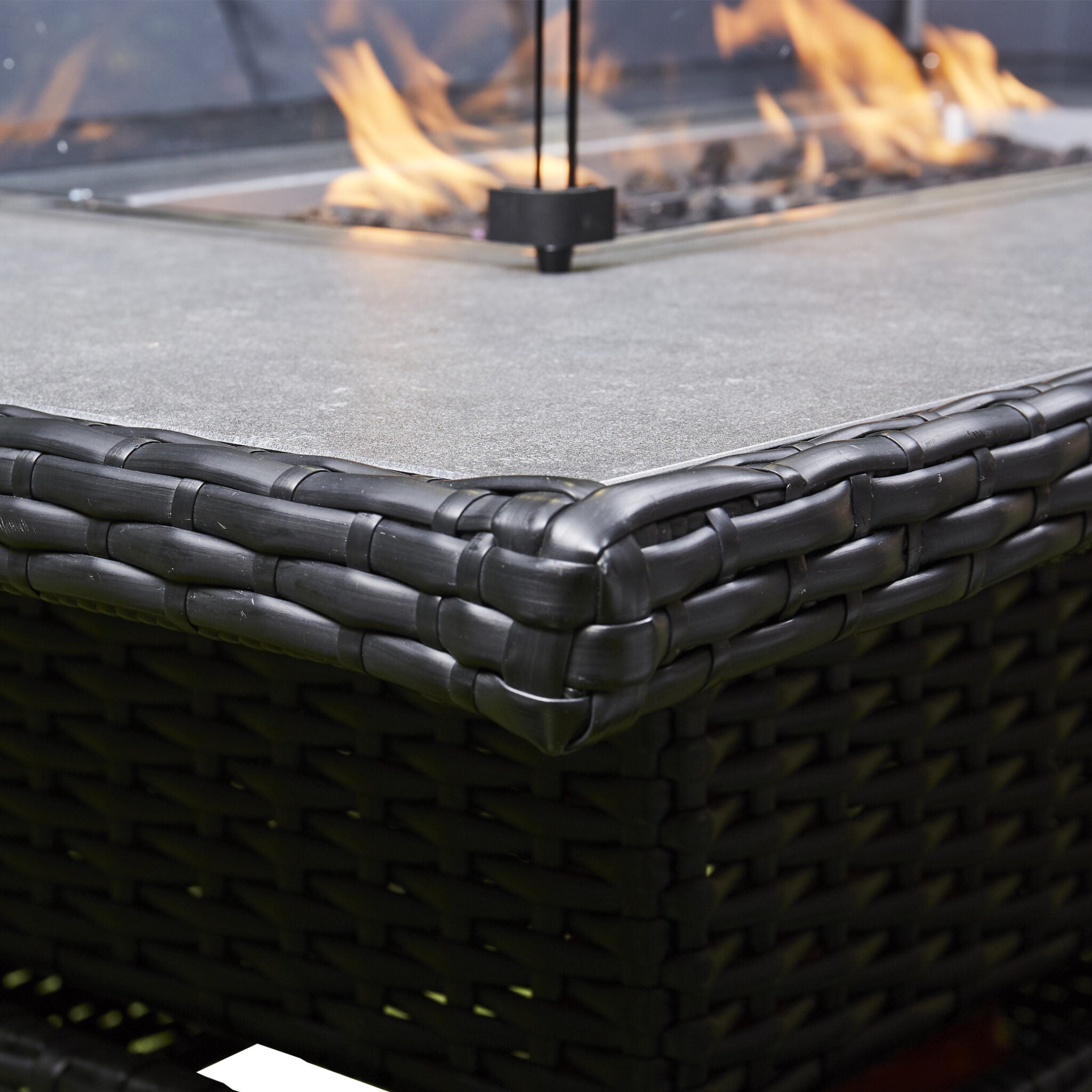 Outdoor - Corner Rising Firepit Dining Set in Black
