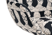 Load image into Gallery viewer, Marvel SpiderMan - Egg Swivel Chair
