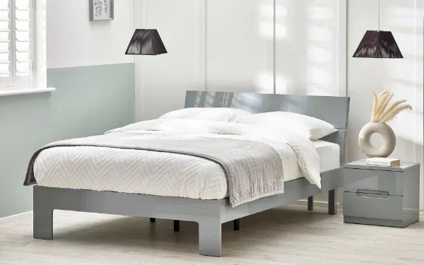 Manhattan Bedroom Range - Colour Option White or Grey - 2 Drawer Beside, 3 Drawer Chest, 3+2 drawer Chest, 5 drawer Narrow Chest, 6 Drawer Wide Chest, Double & King Size Bed, Underbed Drawers, 2 Drawer Dressing Table,