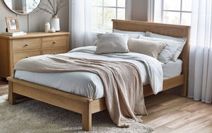 Memphis Limed Oak Bed