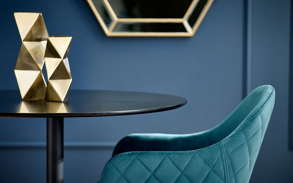 Nero Round Table (80cm) With Lima Dining Chair - Teal Velvet