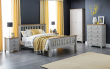 Load image into Gallery viewer, Richmond Bed - Wooden
