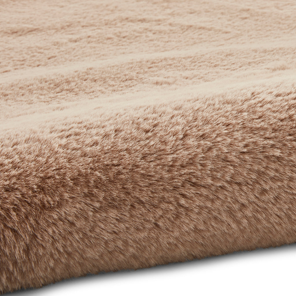 Teddy (Mink)