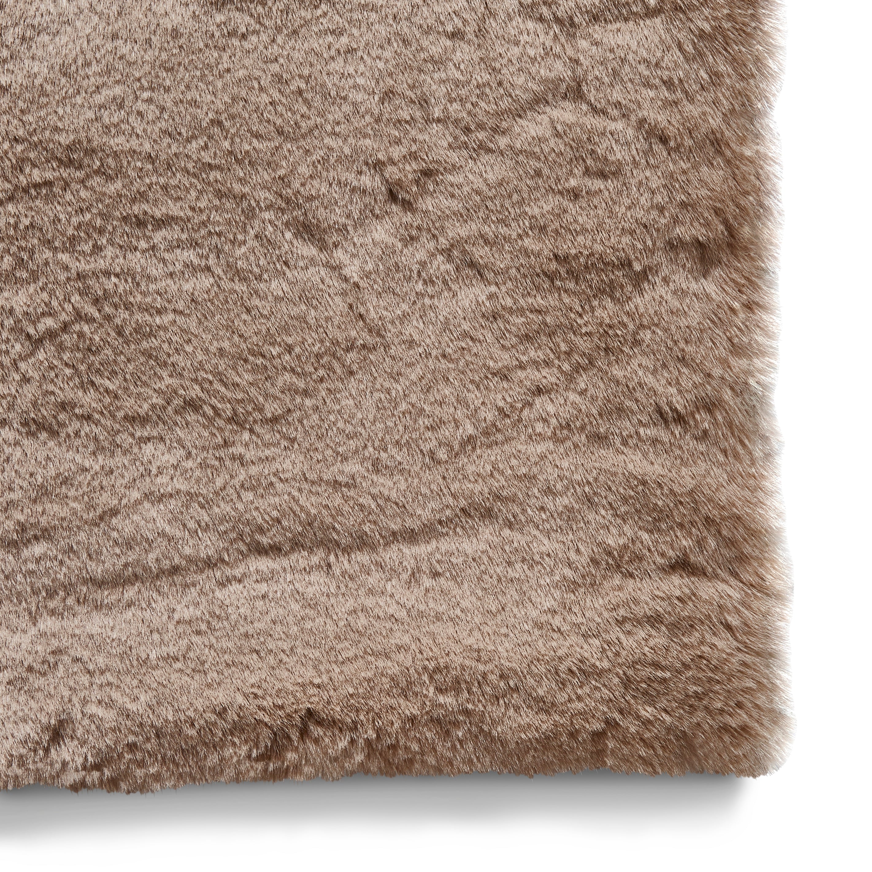 Teddy (Mink)