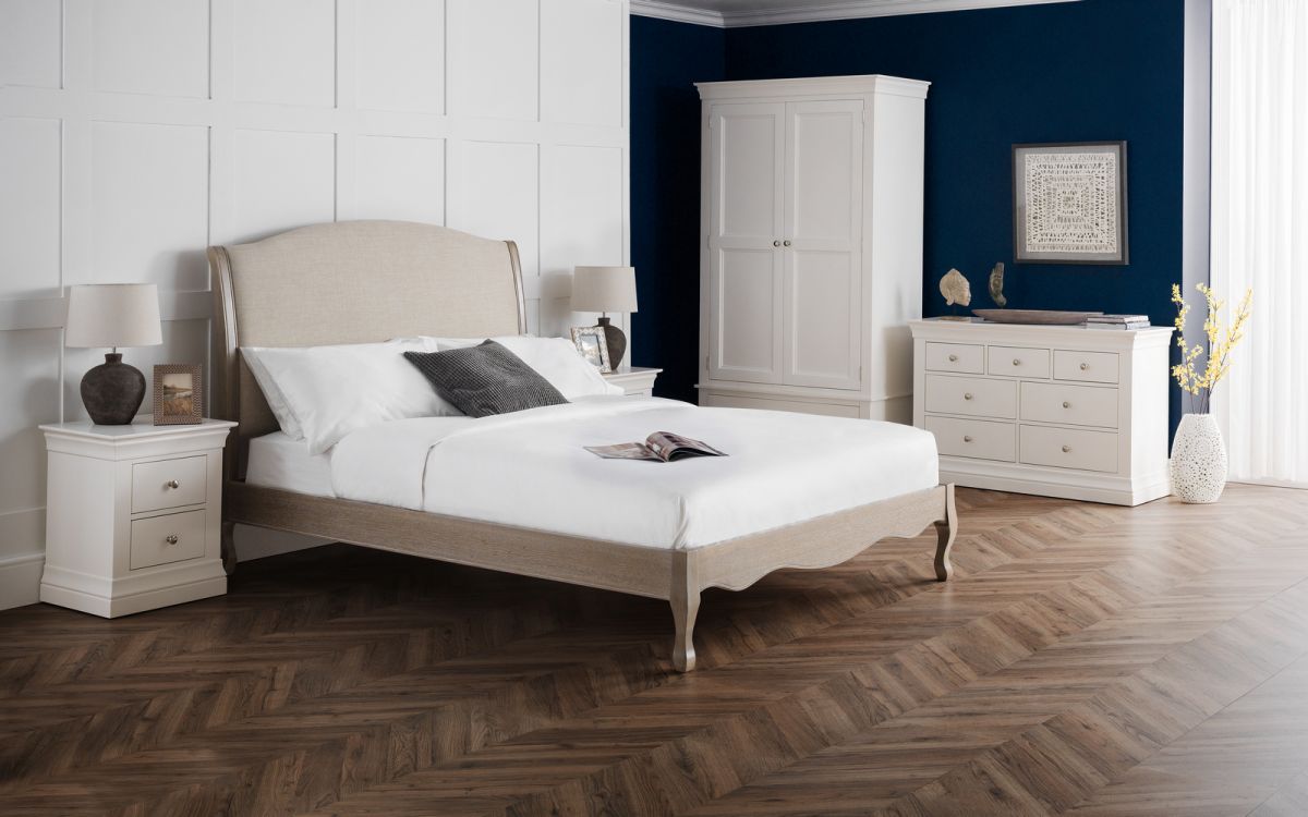 Camille Bed - Classic