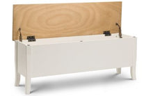 Load image into Gallery viewer, Daventport - Storage/Ottman Bench - White and Oak
